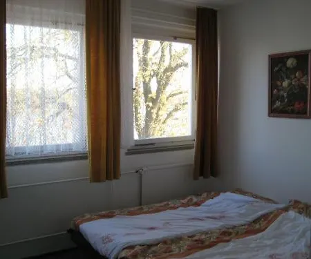 Hostel Touristenhaus Grunau *